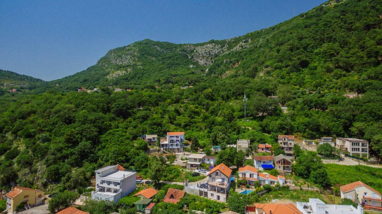 Villa Sunny Hill Budva Ngoại thất bức ảnh
